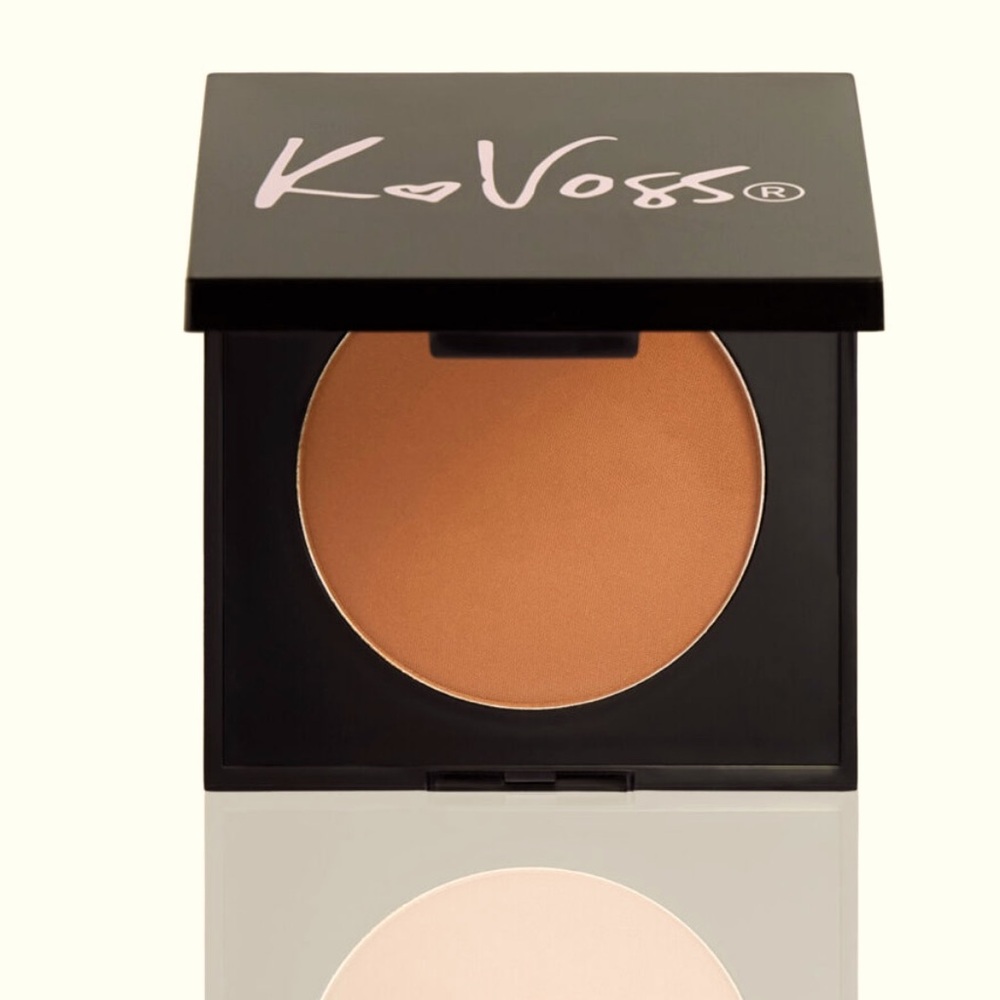 K Voss BRONZE BEAUTY Palette
Tan Makeup Compact
BRAND NEW